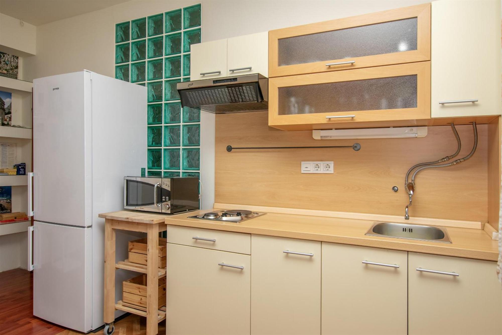 Apartment Iva 오미스 외부 사진